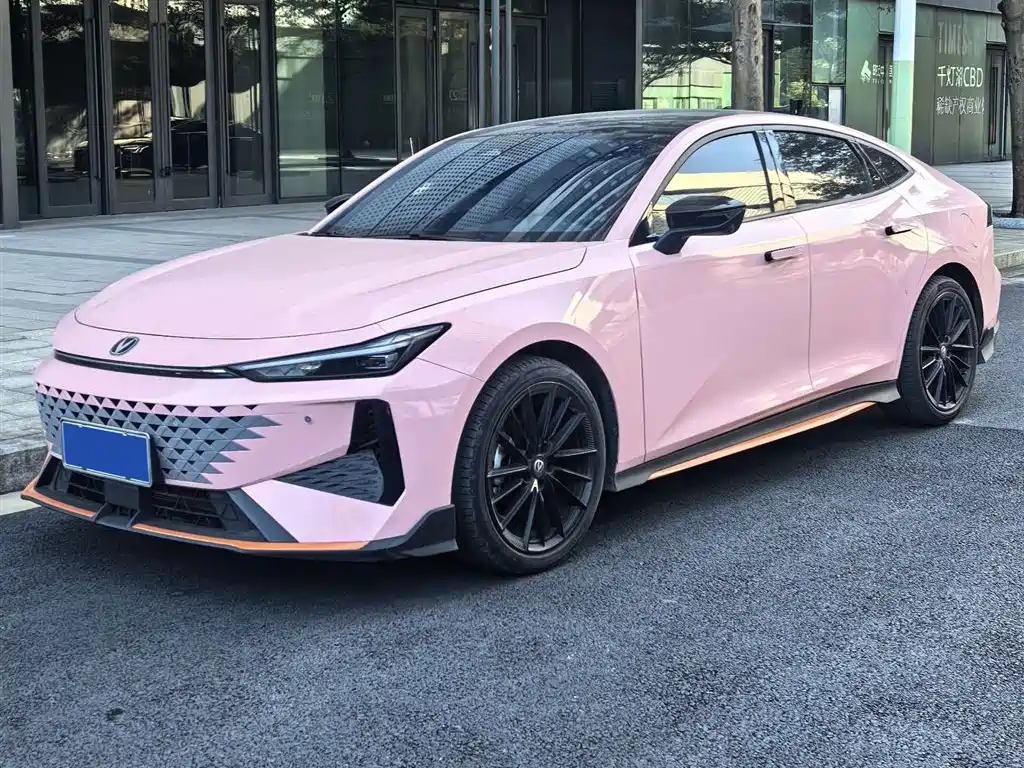 Changan UNI-V 2024
