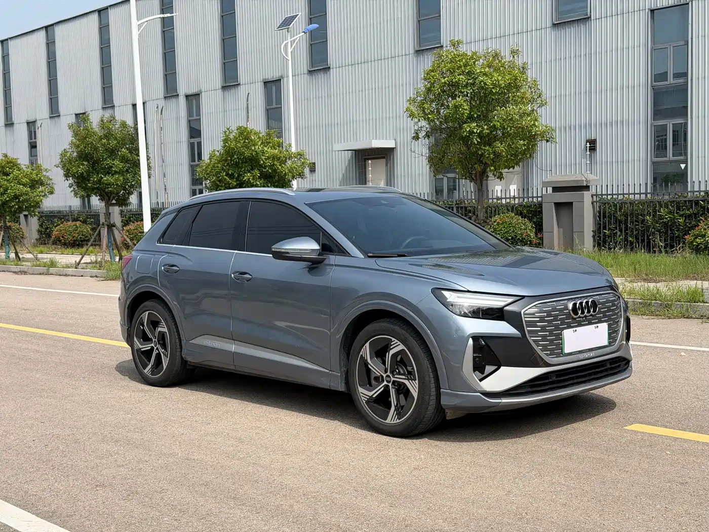 Audi Q4 e-tron 2024