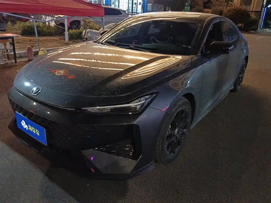 Changan UNI-V 2024