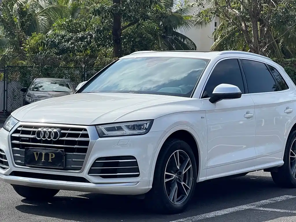 Audi Q5 2021