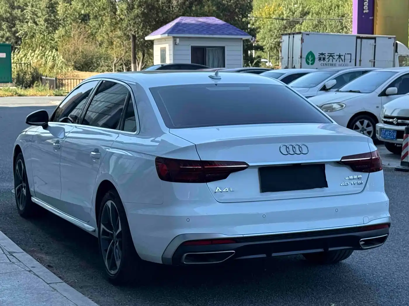 Audi A4 2025