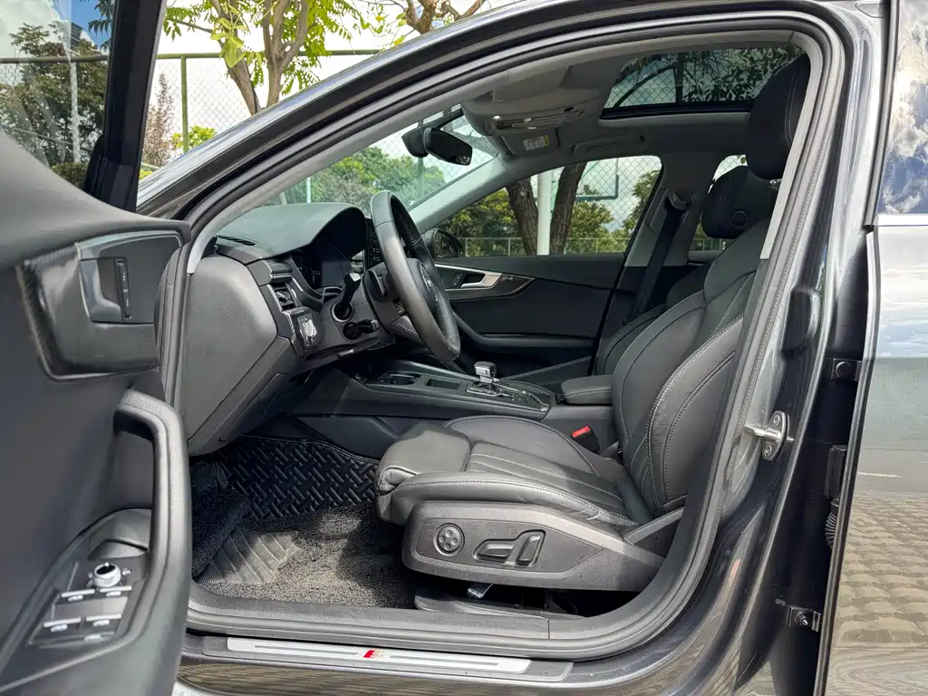 Audi A4 2020