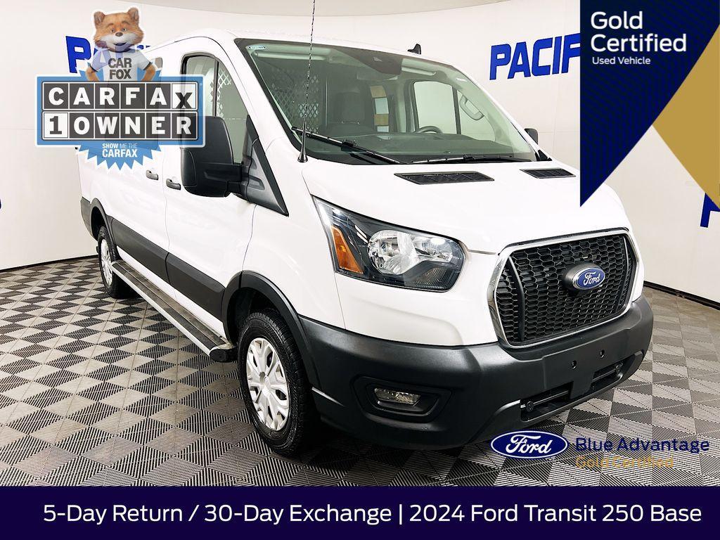 Ford Transit 2024
