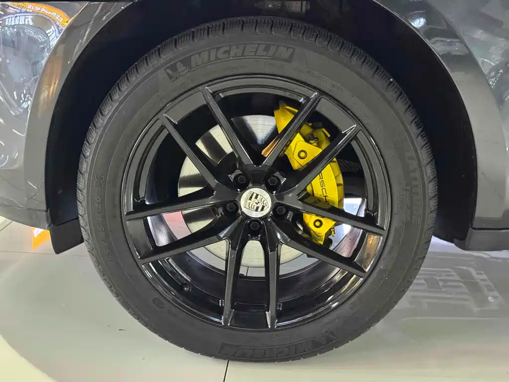 Porsche Macan 2022