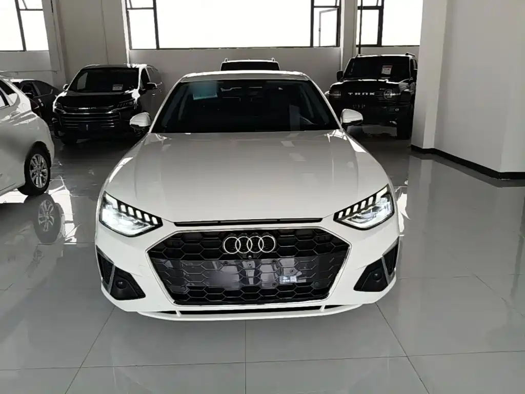 Audi A4 2021