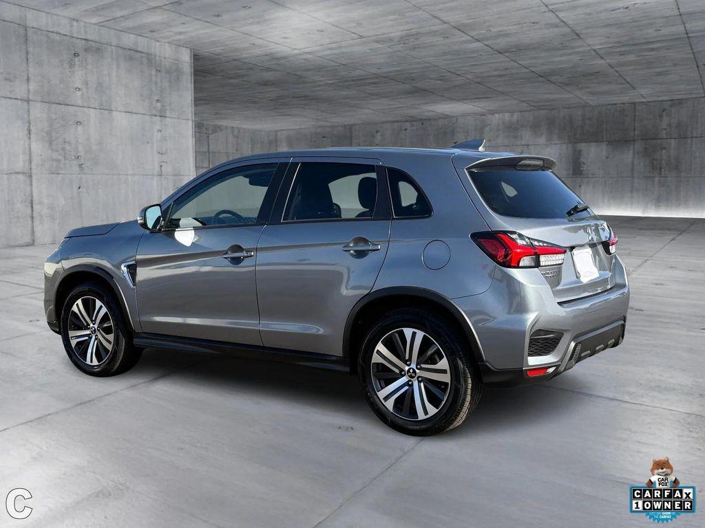 Mitsubishi Outlander Sport 2024
