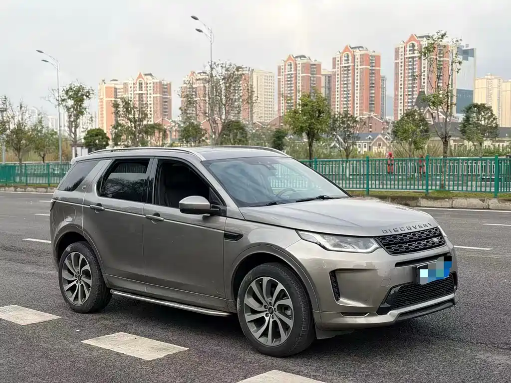 Land Rover Discovery Sport 2021
