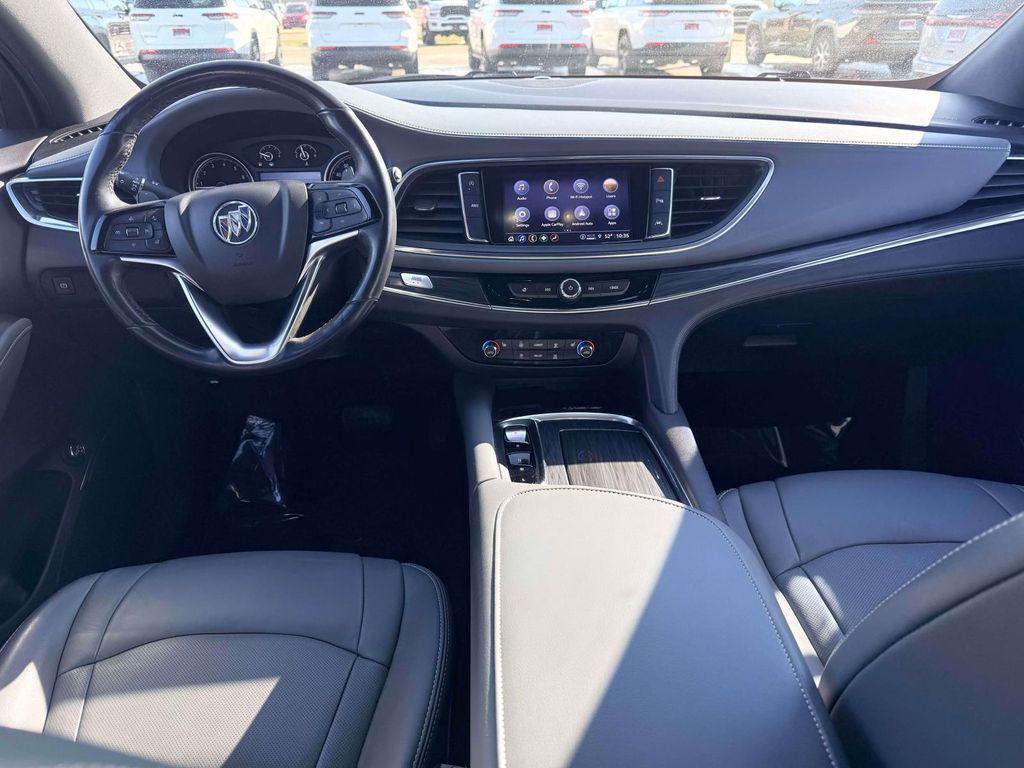 Buick Enclave 2022