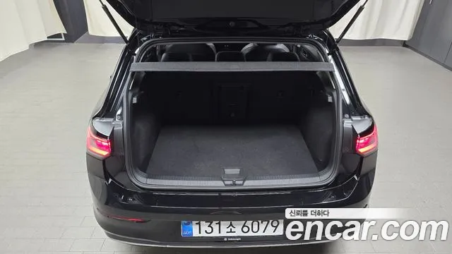 Volkswagen Golf 2025