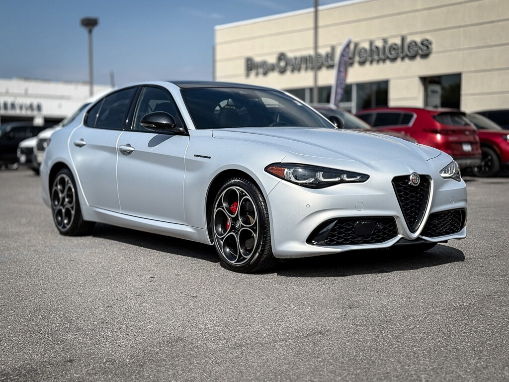 Alfa Romeo Giulia 2024