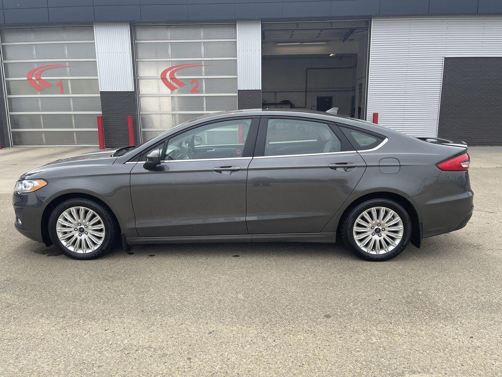 Ford Fusion 2020