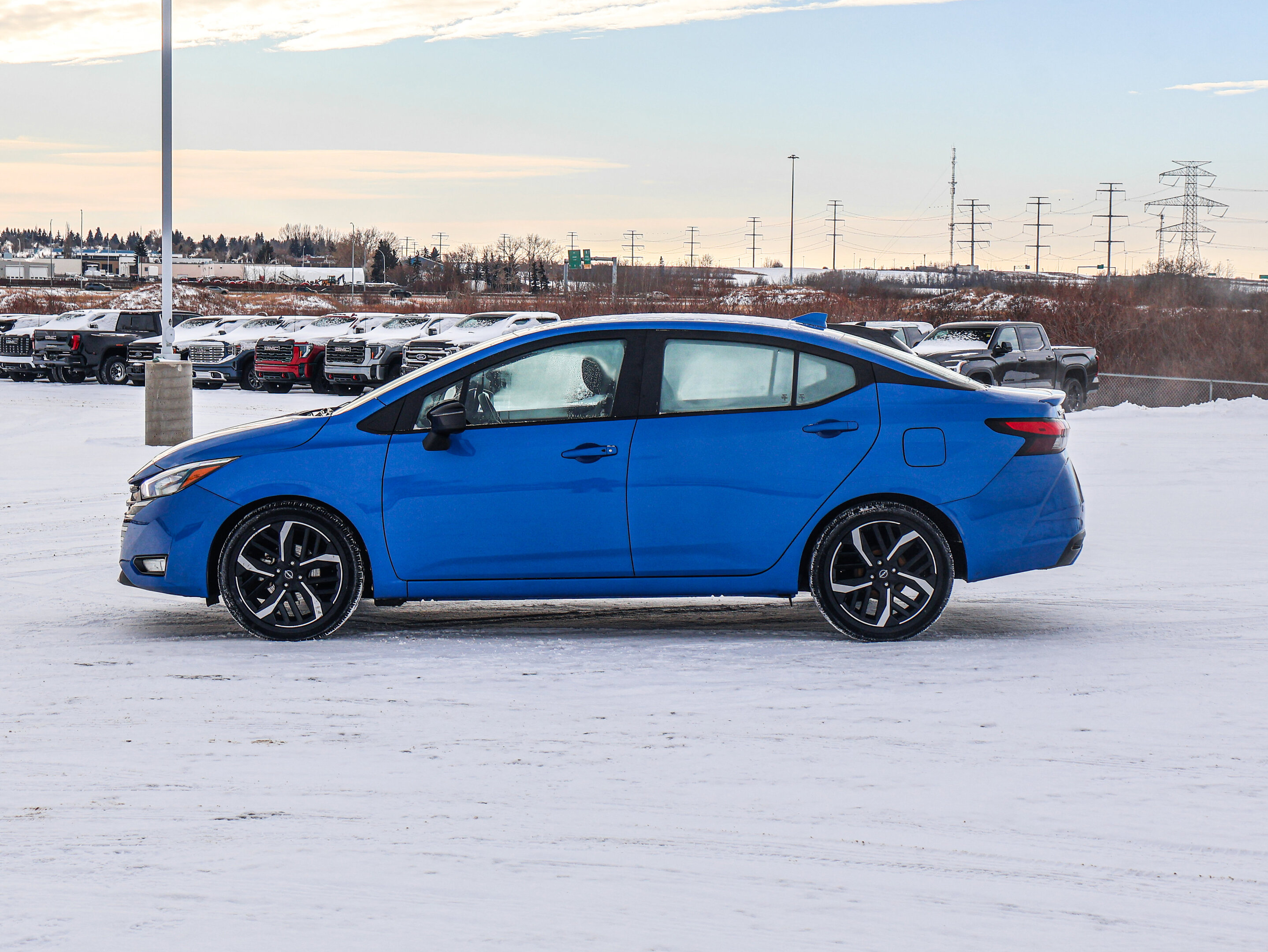 Nissan Versa 2023