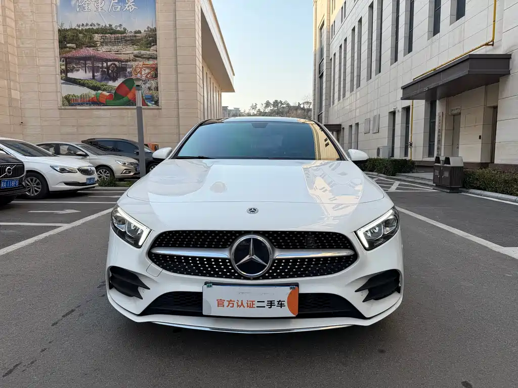 Mercedes-Benz A-Класс 2022