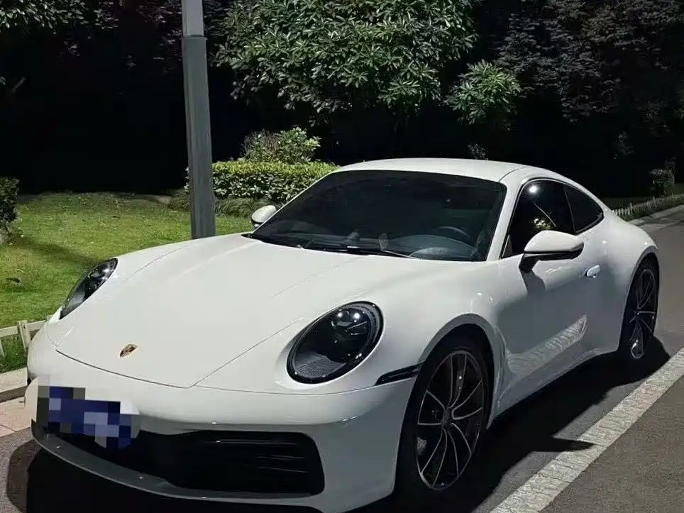 Porsche 911 2024