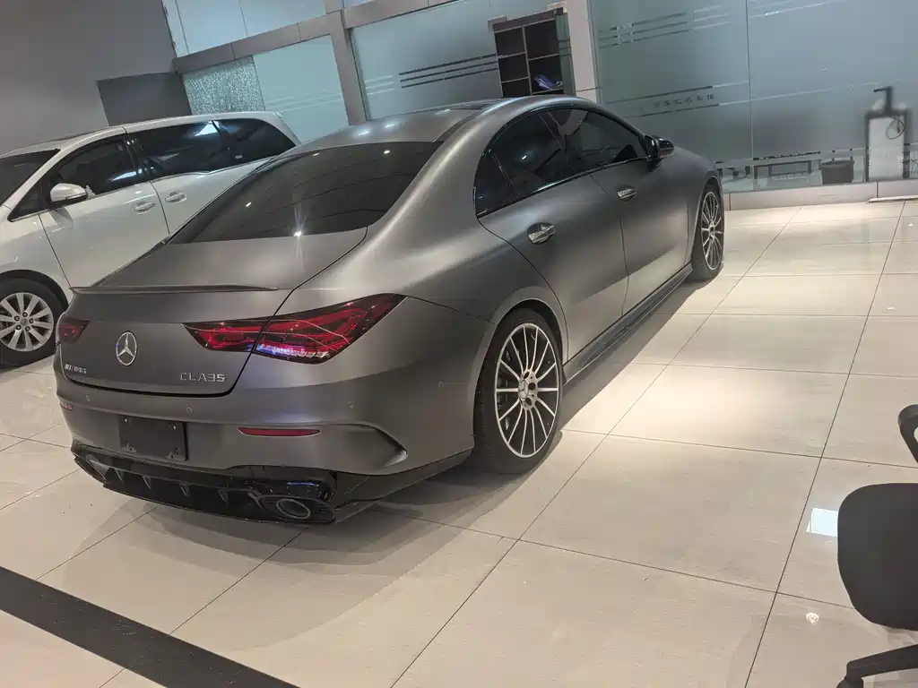 Mercedes-Benz CLA AMG 2021