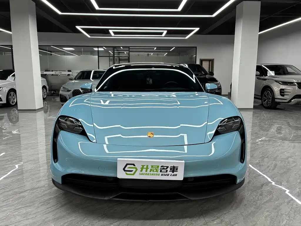 Porsche Taycan 2021