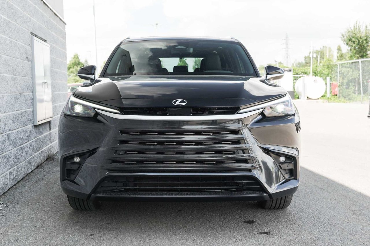 Lexus TX 2025