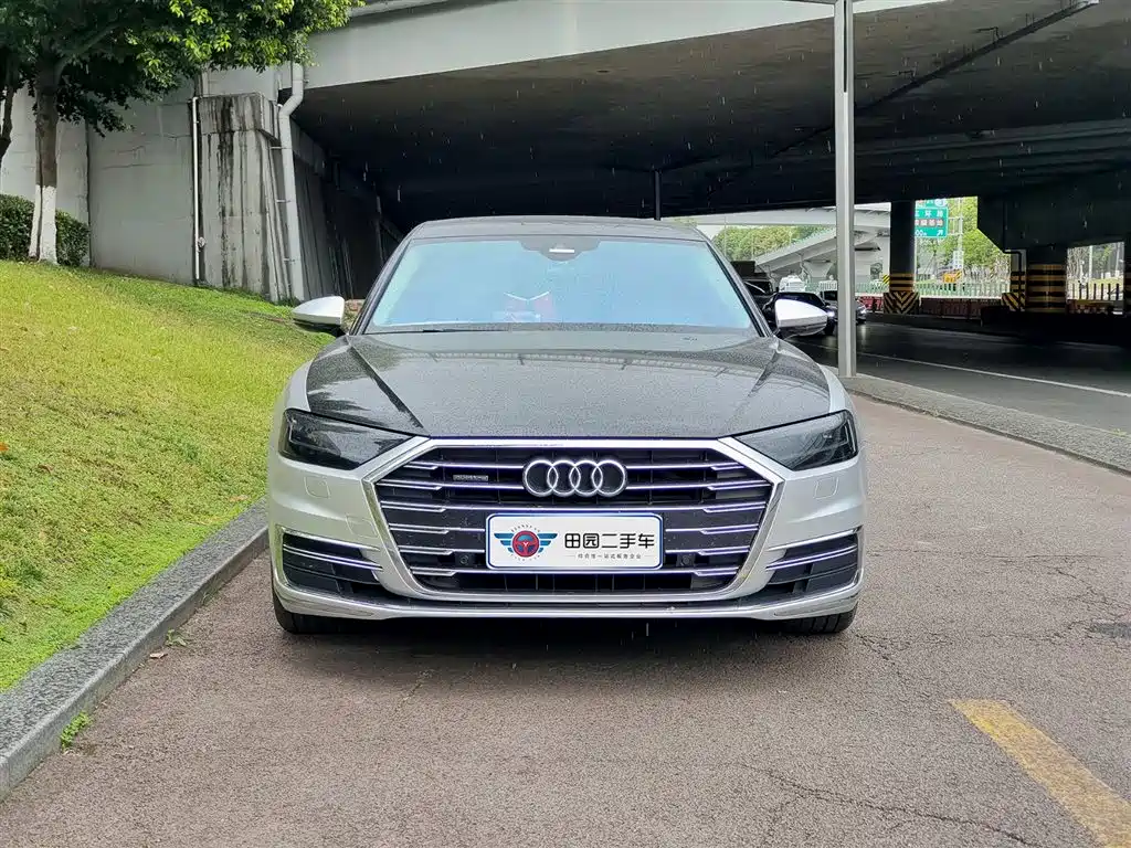 Audi A8 2021