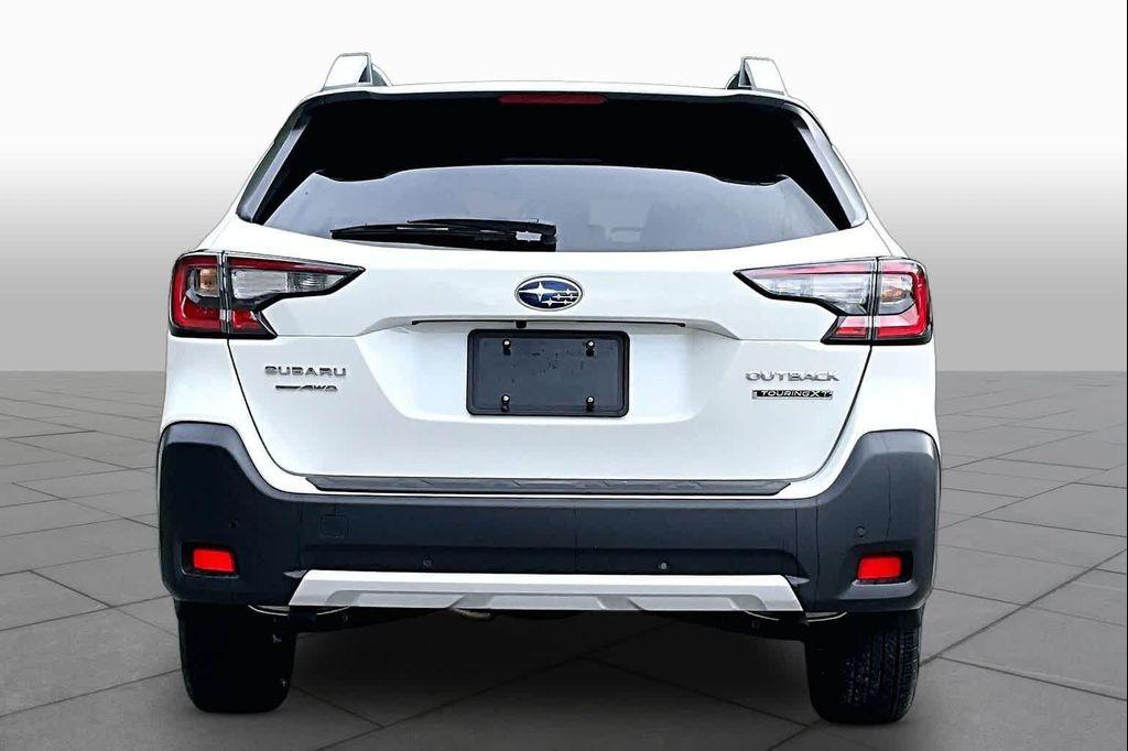 Subaru Outback 2025