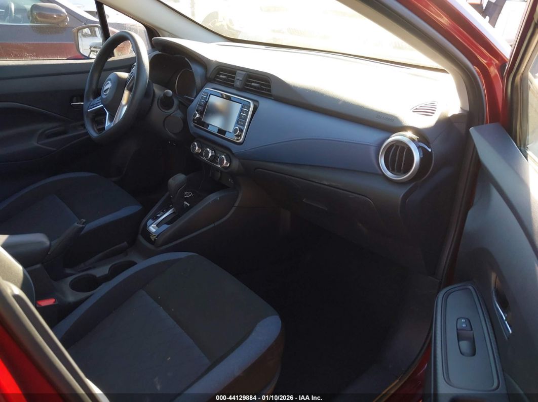 Nissan Versa 2025
