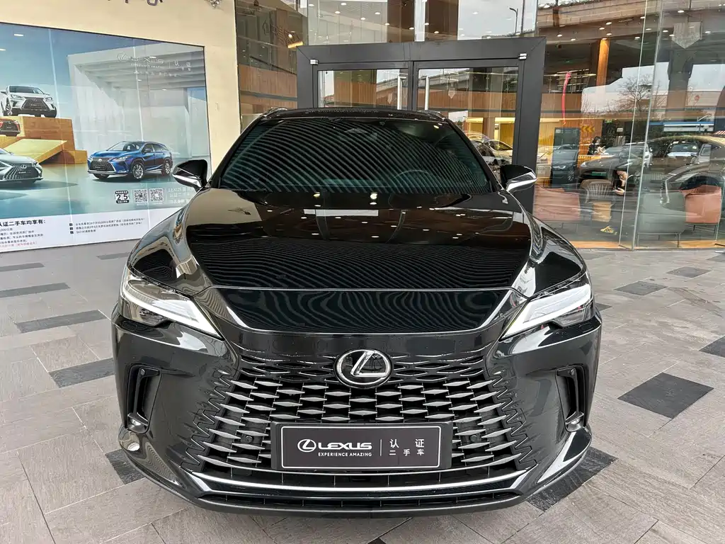 Lexus RX 2024