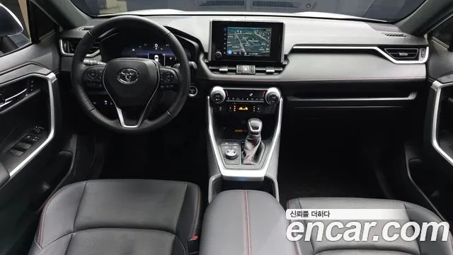 Toyota RAV4 2025