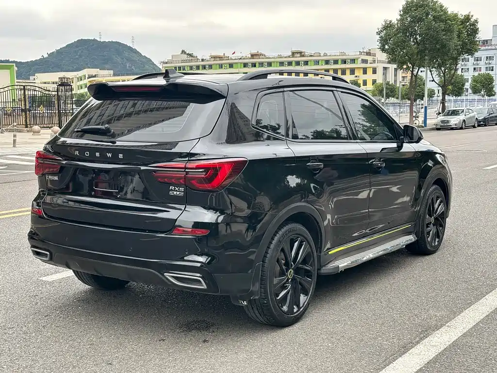 Roewe RX5 2021