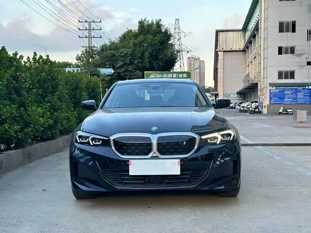 BMW i3 2022