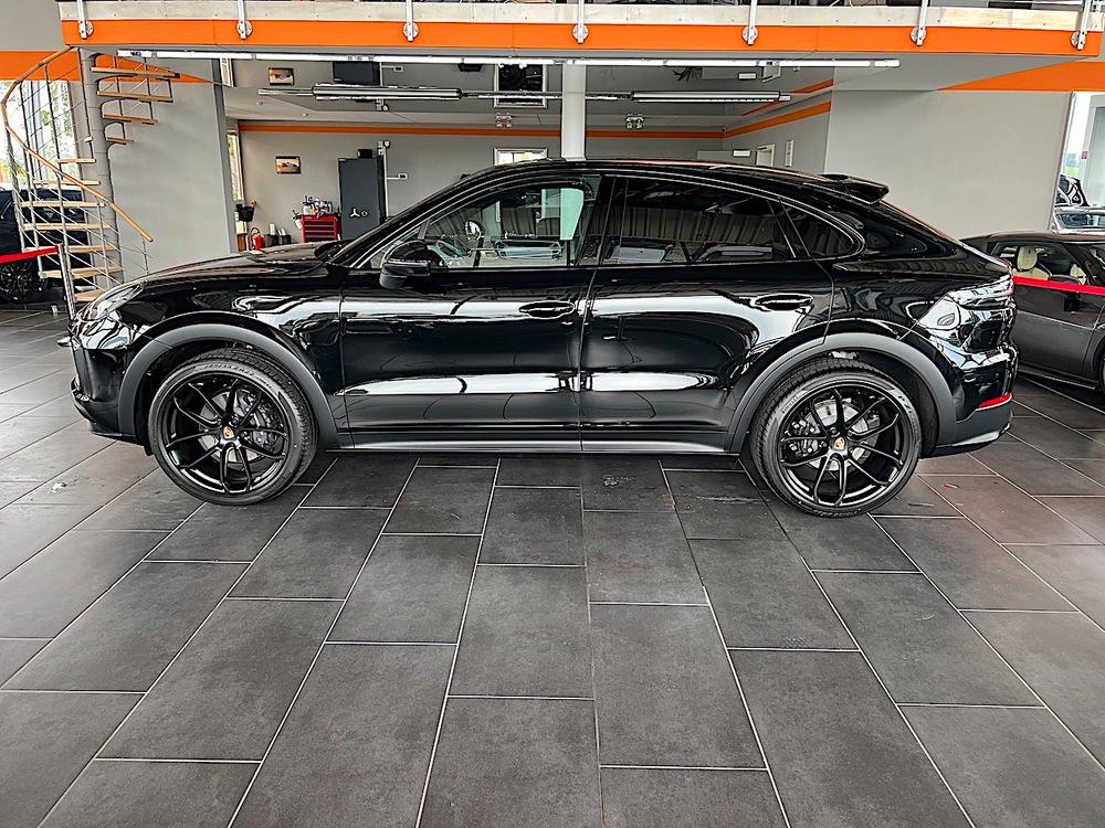 Porsche Cayenne 2023