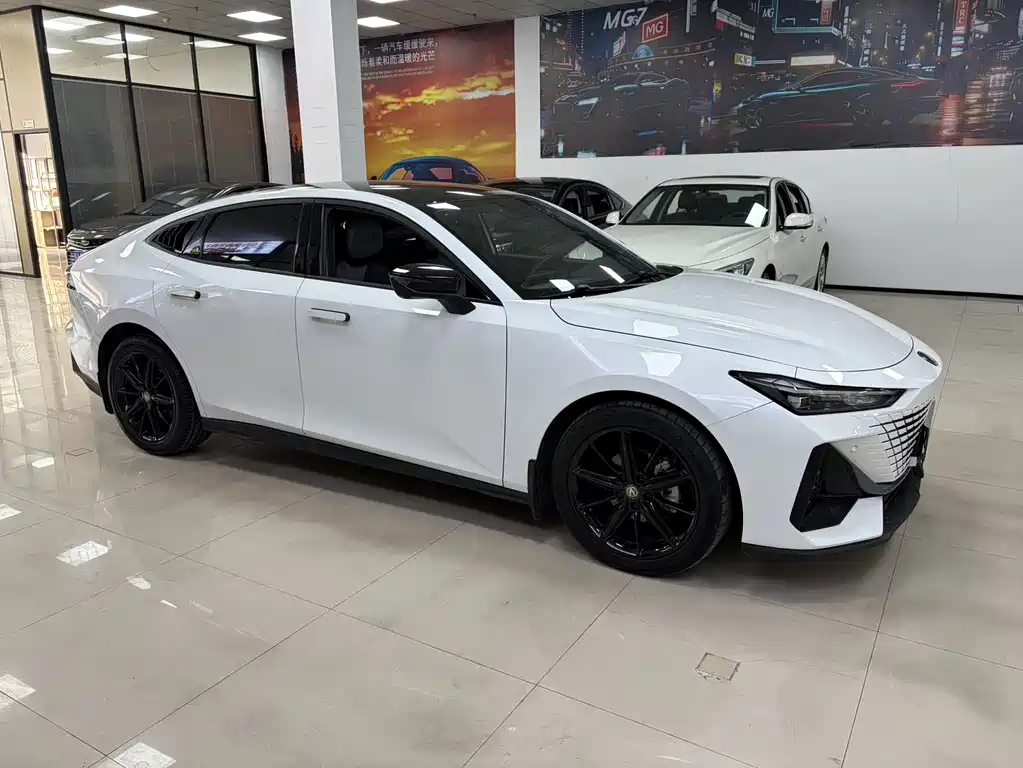 Changan UNI-V 2023