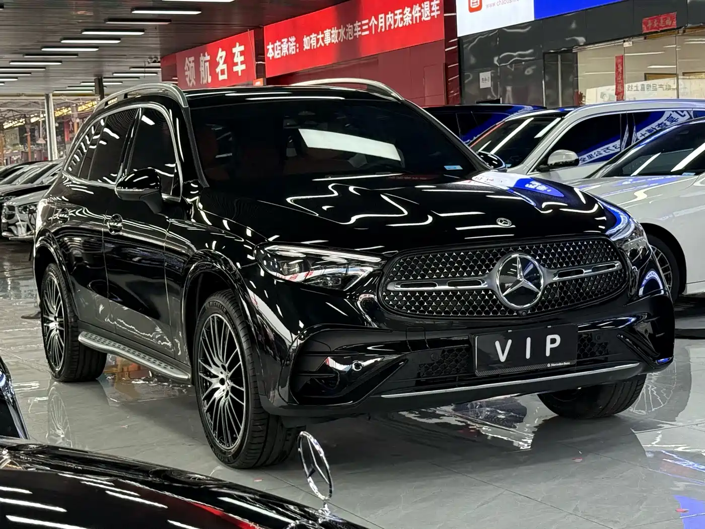 Mercedes-Benz GLC 2025