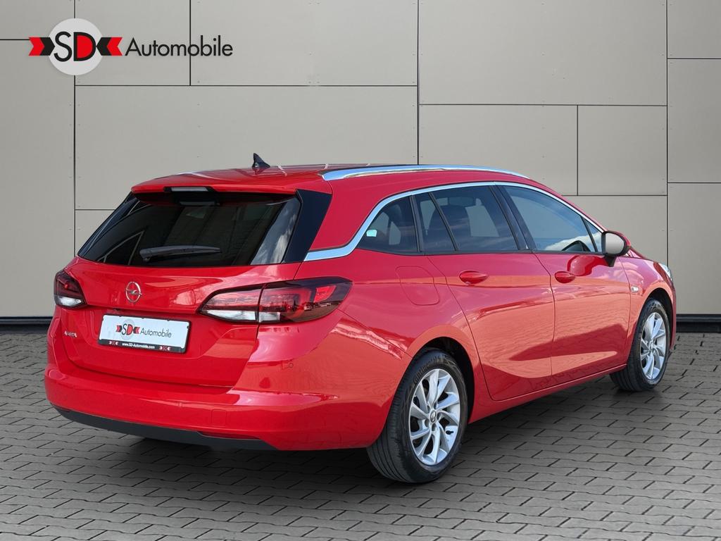 Opel Astra 2021