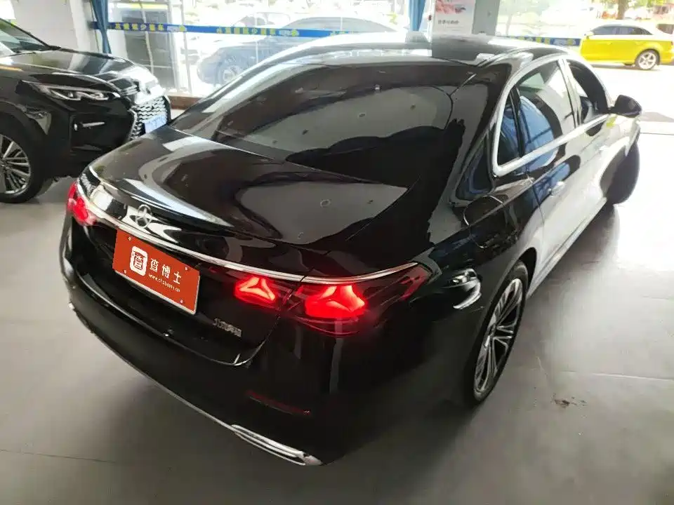 Mercedes-Benz E-Класс 2026