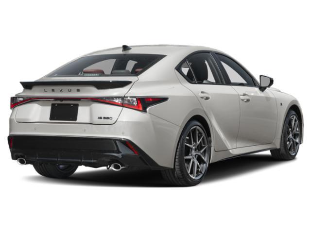 Lexus IS 2026