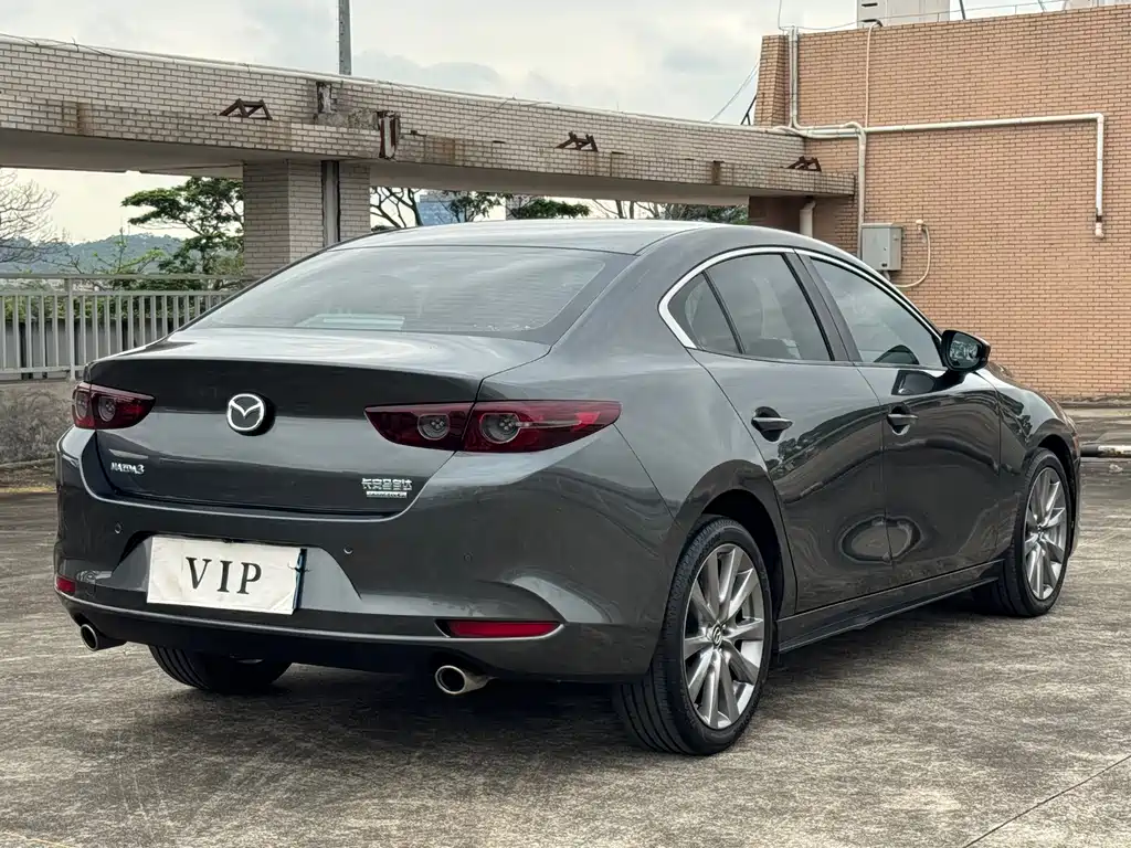 Mazda 3 2021
