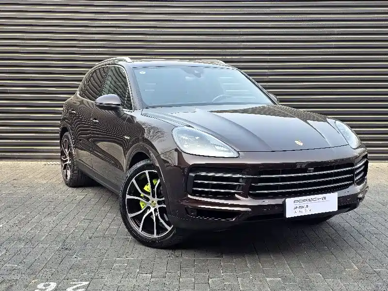 Porsche Cayenne 2023