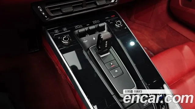 Porsche 911 2021