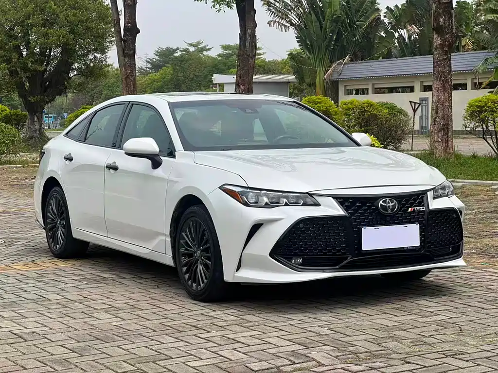 Toyota Avalon 2022