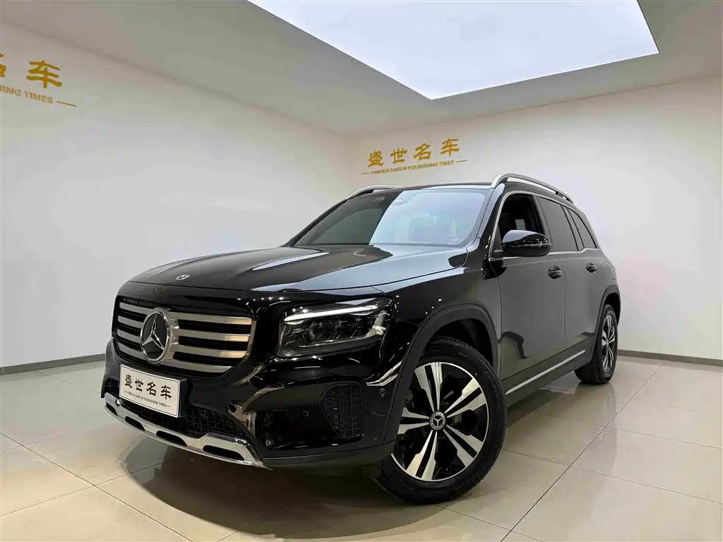 Mercedes-Benz GLB 2024