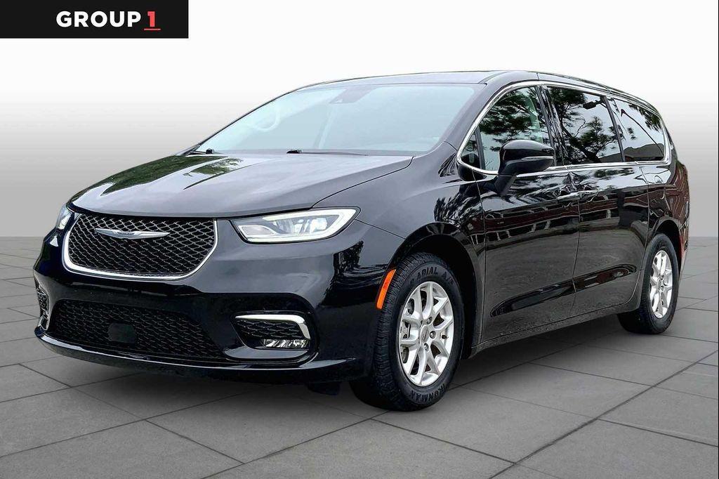 Chrysler Pacifica 2023