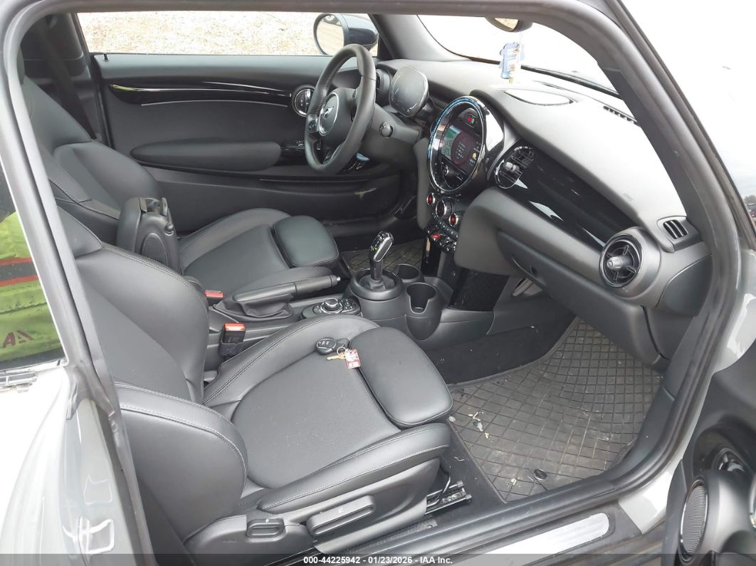 Mini Hardtop 2023