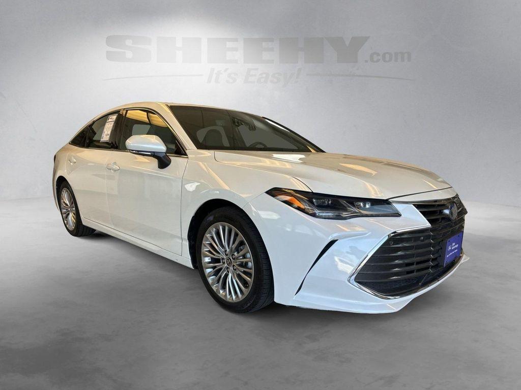 Toyota Avalon 2022