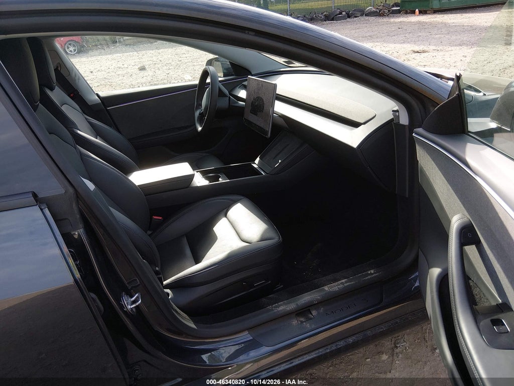Tesla Model 3 2025