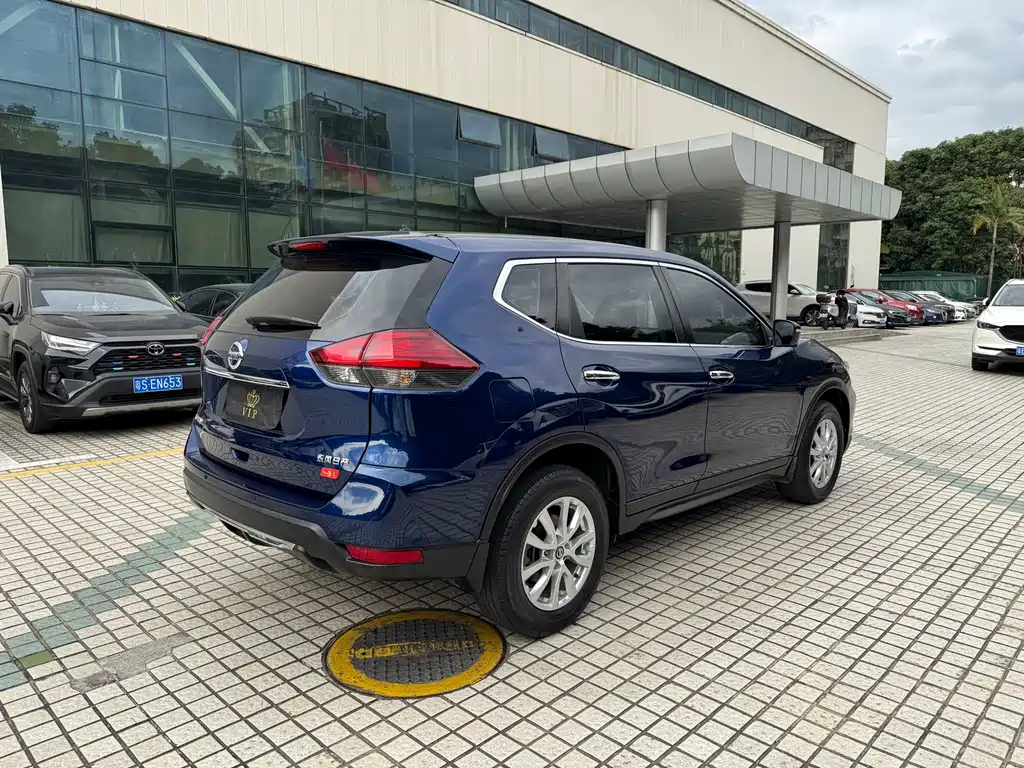 Nissan X-Trail 2021