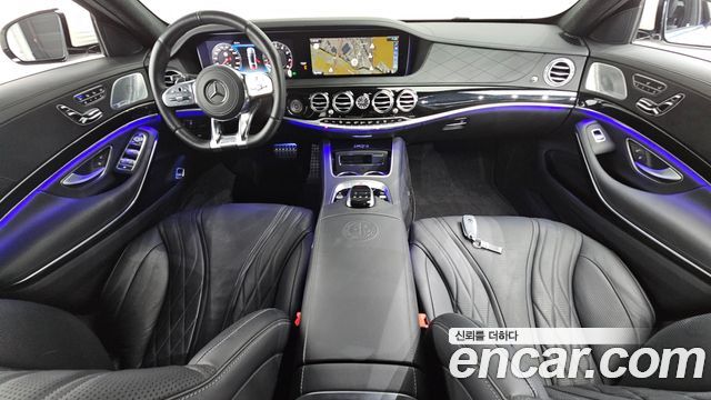 Mercedes-Benz S-Класс 2020