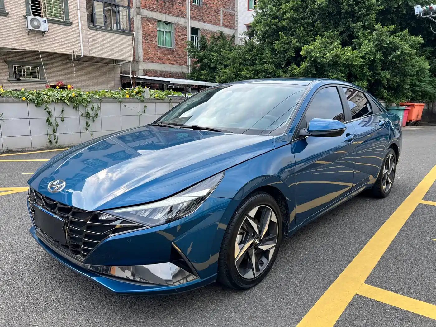 Hyundai Elantra 2024