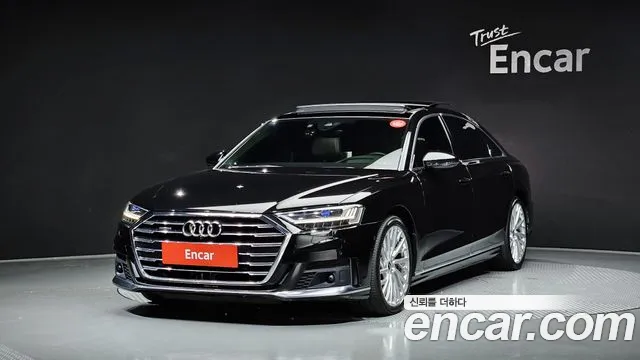 Audi A8 2021