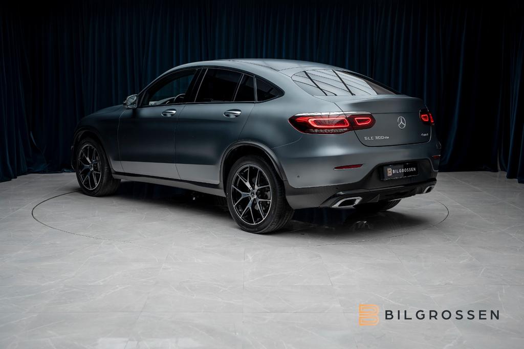 Mercedes-Benz GLC 300 2022
