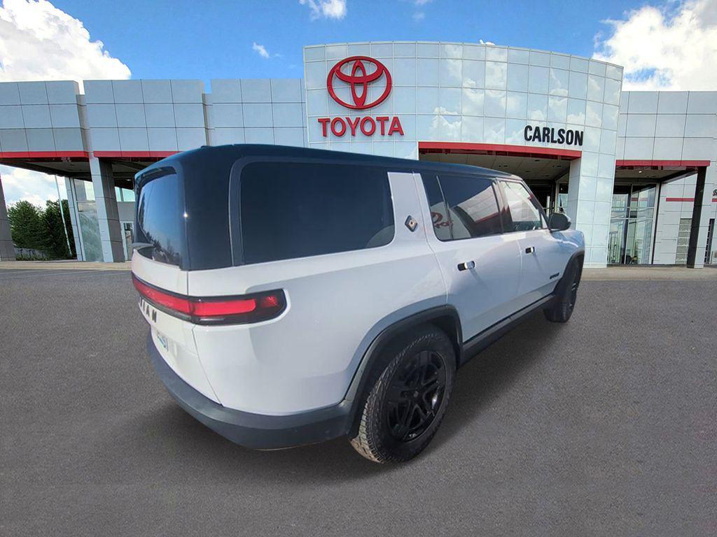 Rivian R1S 2025