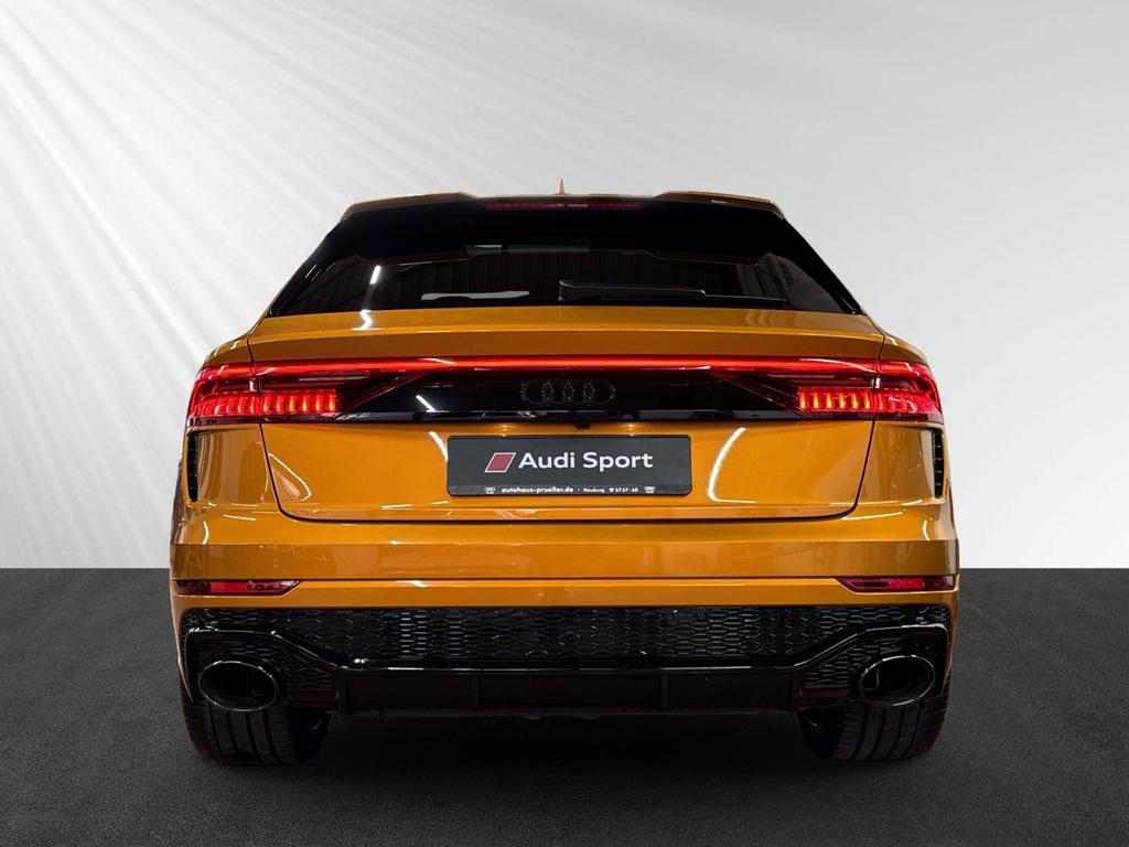 Audi RSQ8 2022